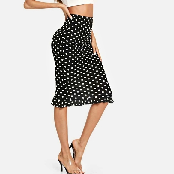 Moon Goddess Boutique Dresses & Skirts - Slit Back Ruffle Hem Polka Dot Skirt Black Size XS